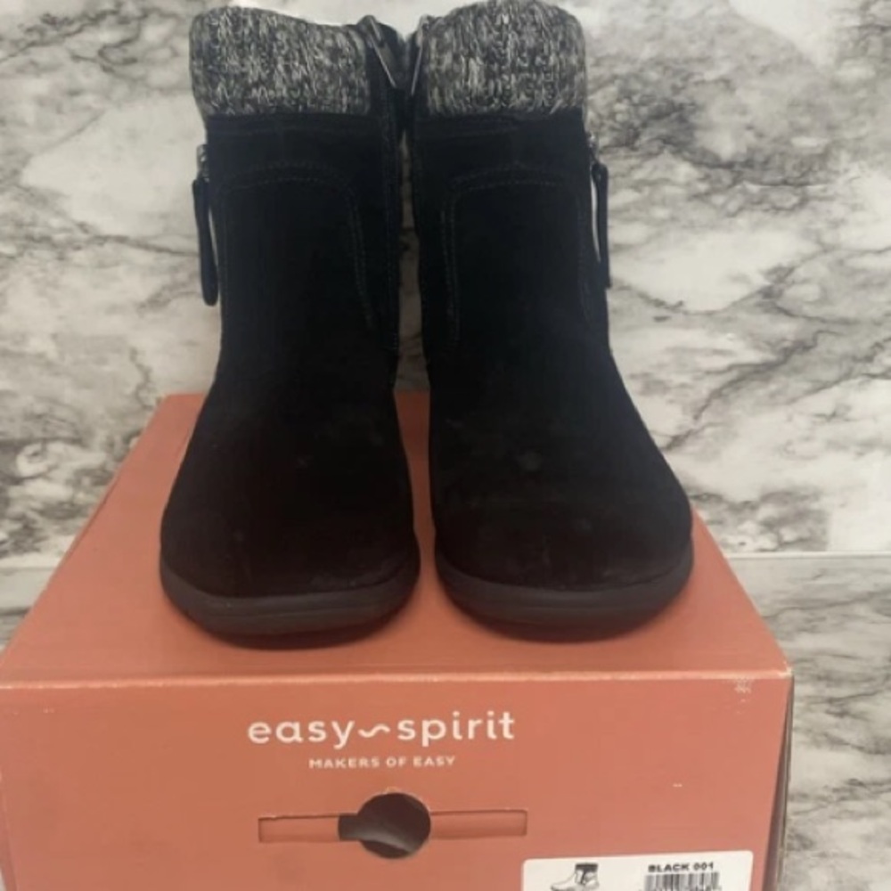 Easy Spirit Black Boots with Knit Cuff